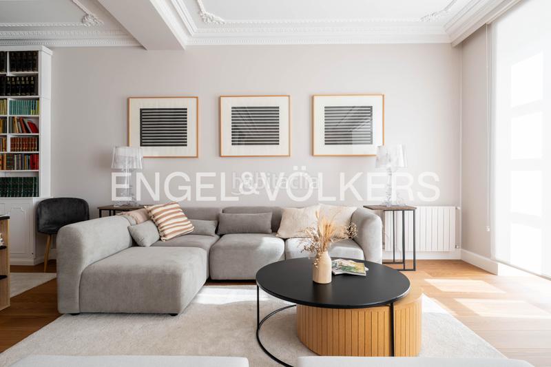 Foto 809f74bc-704c-44a8-8238-b1b4bd59a495. Lloguer apartament amb calefacció a Área Romántica Donostia - San Sebastián