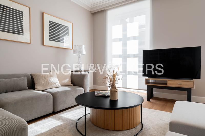 Foto 9c1d7d24-05f6-4e68-877a-6dd275733f96. Lloguer apartament amb calefacció a Área Romántica Donostia - San Sebastián