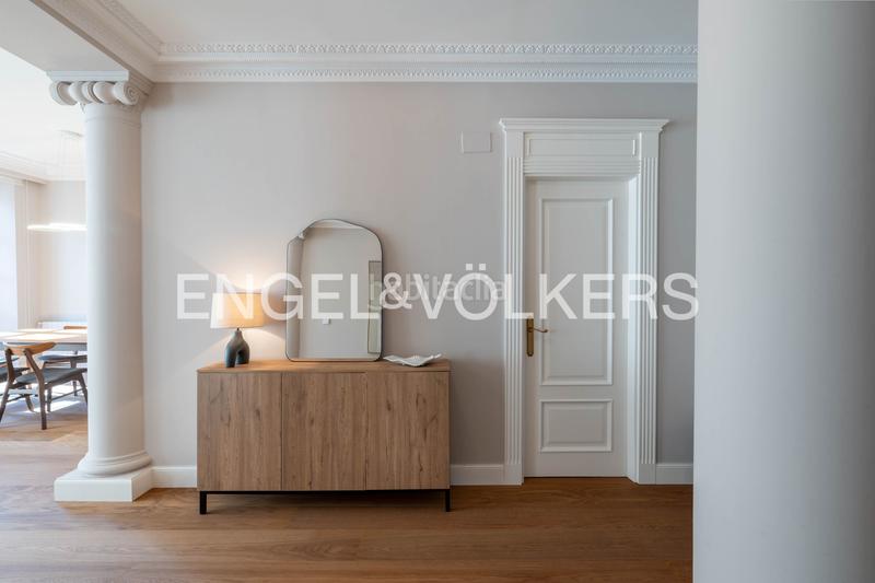 Foto f4c0445b-23a7-43d2-8bf8-42bae1b6dee8. Lloguer apartament amb calefacció a Área Romántica Donostia - San Sebastián