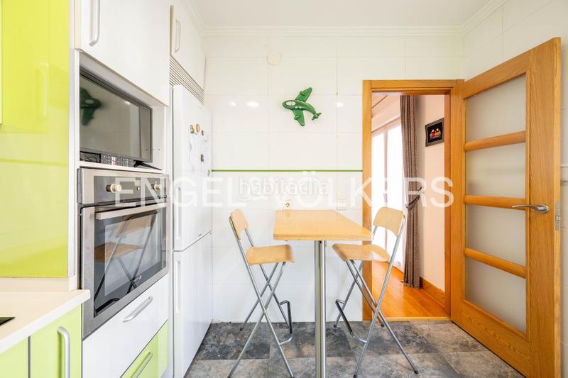 Foto dde0bcf1-7df1-43d7-b60a-a58167956ee3. Piccolo appartamento con riscaldamento in Área Romántica Donostia - San Sebastián