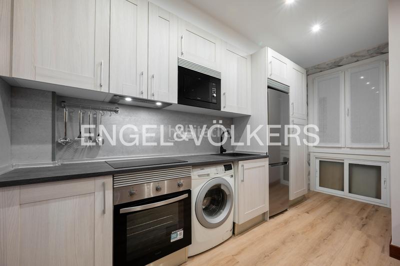 Foto 487c3c07-92e0-46af-b22c-9826d14fbd58. Appartement avec chauffage dans Egia Donostia - San Sebastián