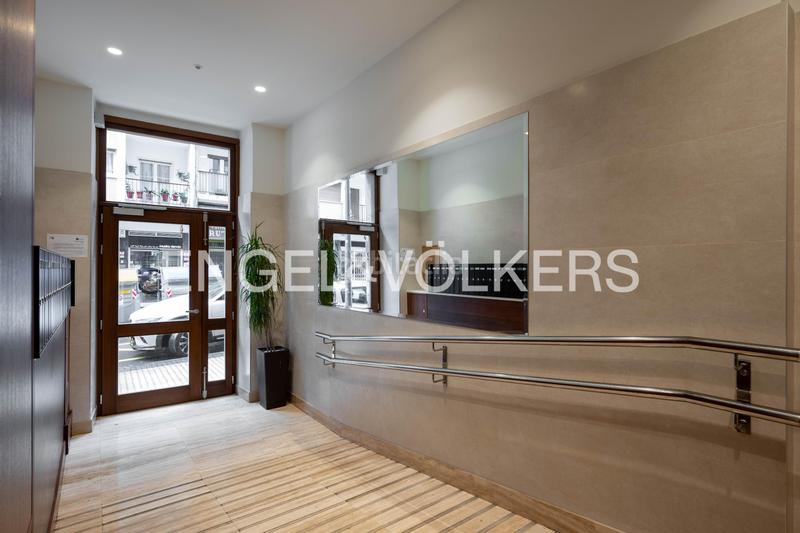 Foto bf23f677-b2fa-42fb-a31d-95bf48fe5358. Appartement avec chauffage dans Egia Donostia - San Sebastián