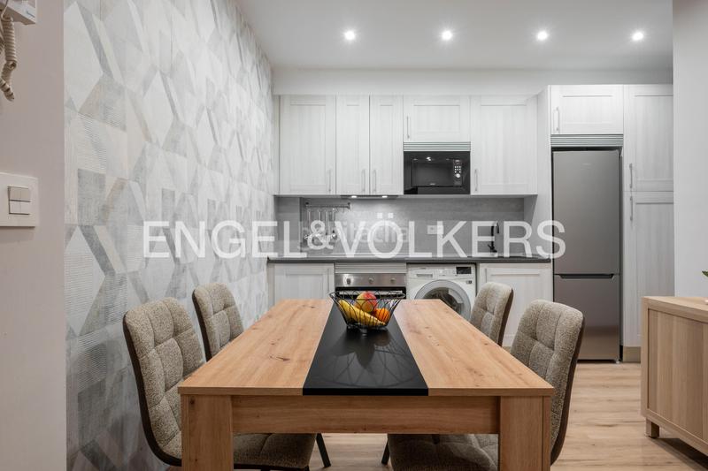 Foto cc6e25ec-3d21-45df-b7ed-a3e1b2c8280e. Appartement avec chauffage dans Egia Donostia - San Sebastián