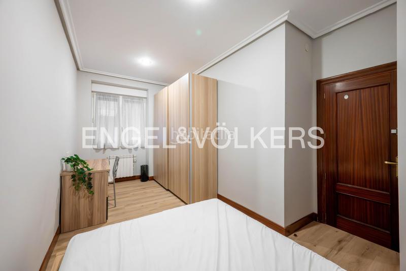 Foto e67fb9b2-2011-42de-8ed2-e93fa28a7ea3. Appartement avec chauffage dans Egia Donostia - San Sebastián