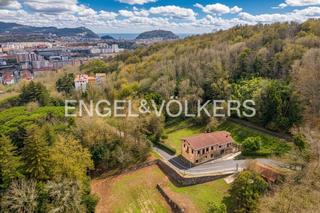 Haus in Loiola. Histórico caserío próximo al centro de san sebastián