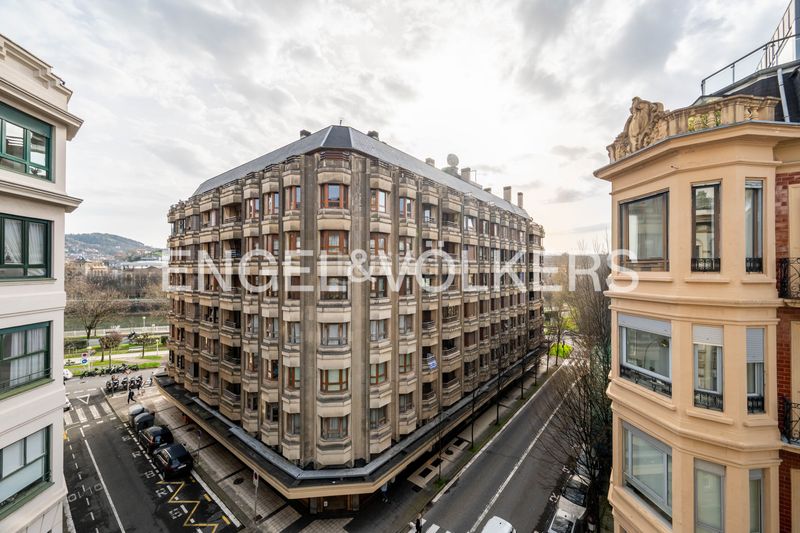Foto a9a77ada-9c4e-4099-8372-706130499fcd. Pis amb calefacció a Área Romántica Donostia - San Sebastián