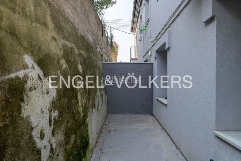 Foto 2813e1aa-808c-42fb-bdae-43dad24ffe39. Pis amb calefacció a Gros Donostia - San Sebastián