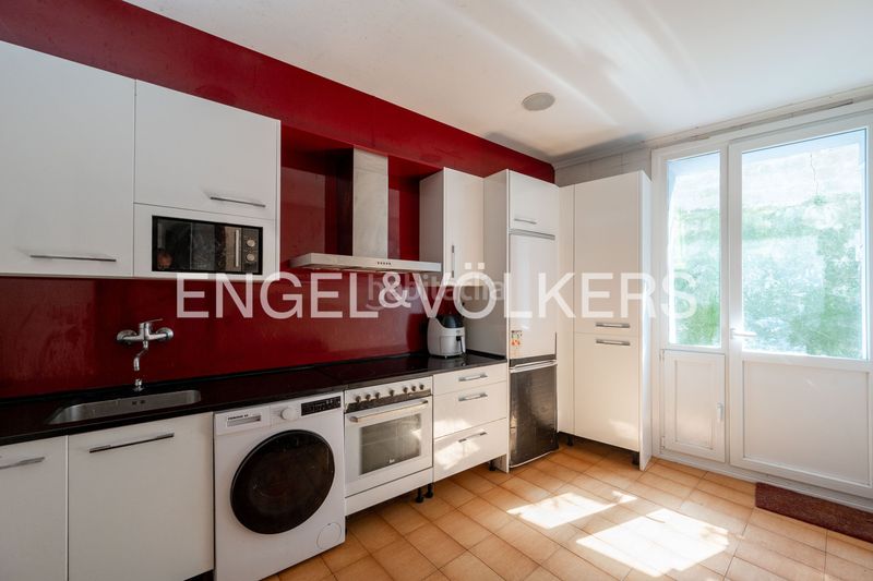 Foto 35c2f9aa-8c14-4c0f-a7dc-d1505cfb2852. Pis amb calefacció a Gros Donostia - San Sebastián