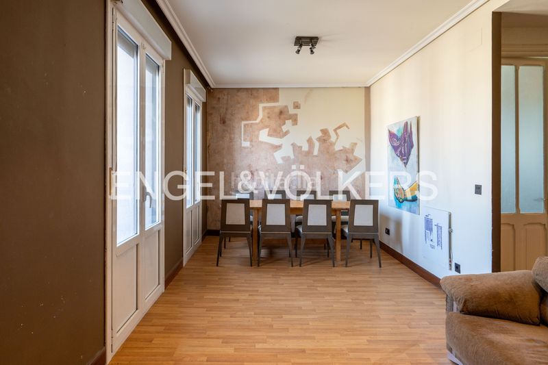 Foto f414ddf7-b494-43c4-9b47-9823b40a15f2. Pis amb calefacció a Gros Donostia - San Sebastián