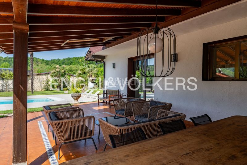 Foto 5406b833-718b-4676-a9be-a48eb389146c. Location maison avec chauffage parking piscine dans Usurbil