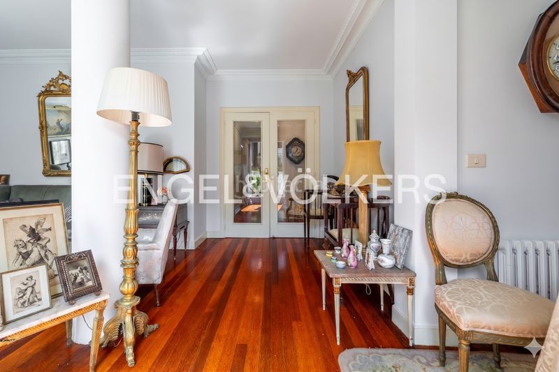 Foto d8b9ab4a-fe73-4f60-9cad-09b0c11fca2a. Pis amb calefacció a Área Romántica Donostia - San Sebastián