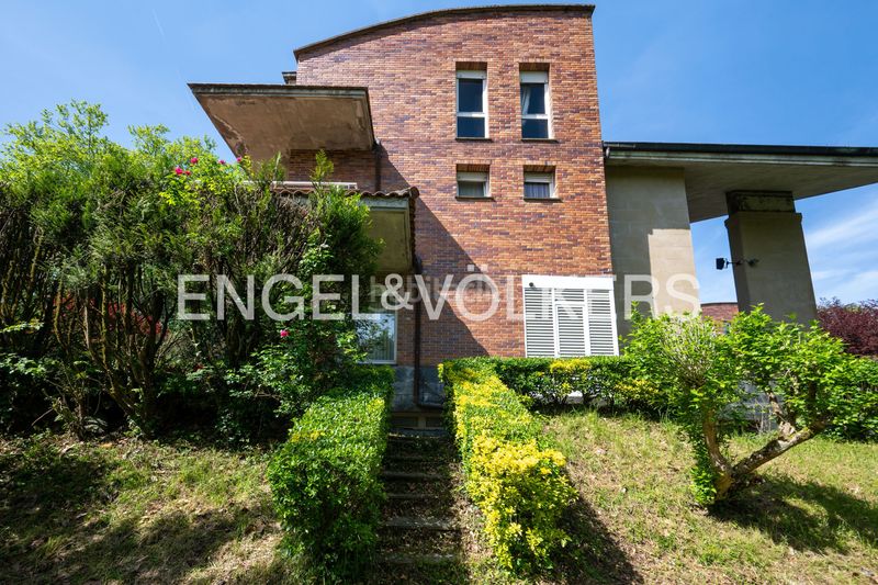 Foto ea0fe629-822a-44b2-9782-43f275966c58. Casale con riscaldamento piscina in Hernani