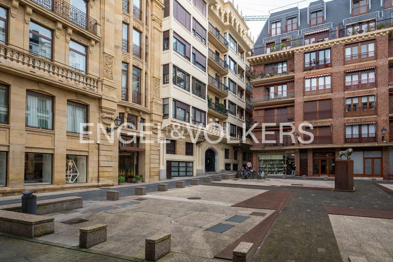 Foto 3d7458d9-c0e0-4c87-90d2-df0045e0b181. Pis amb calefacció a Parte Vieja Donostia - San Sebastián