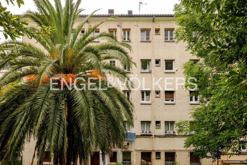 Foto 1cd4b2be-ed78-4d02-8147-535e5c3d9ada. Pis amb calefacció a Antiguo Donostia - San Sebastián