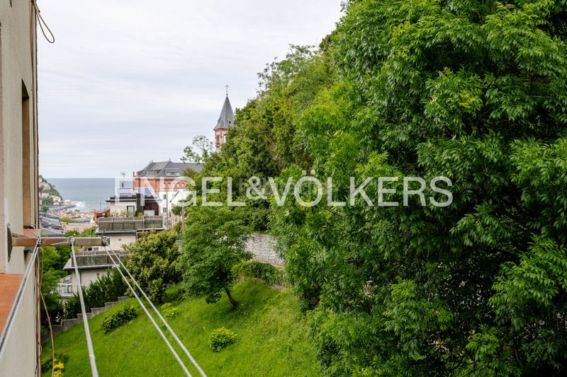 Foto ce7d4261-3ba0-4ce8-885f-c024db4cd96b. Pis amb calefacció a Antiguo Donostia - San Sebastián