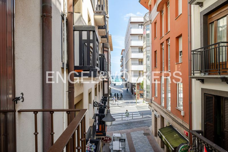 Foto 0ad84bb7-ff9e-40d2-a1a2-5a95efd007db. Location duplex avec chauffage dans Zarautz