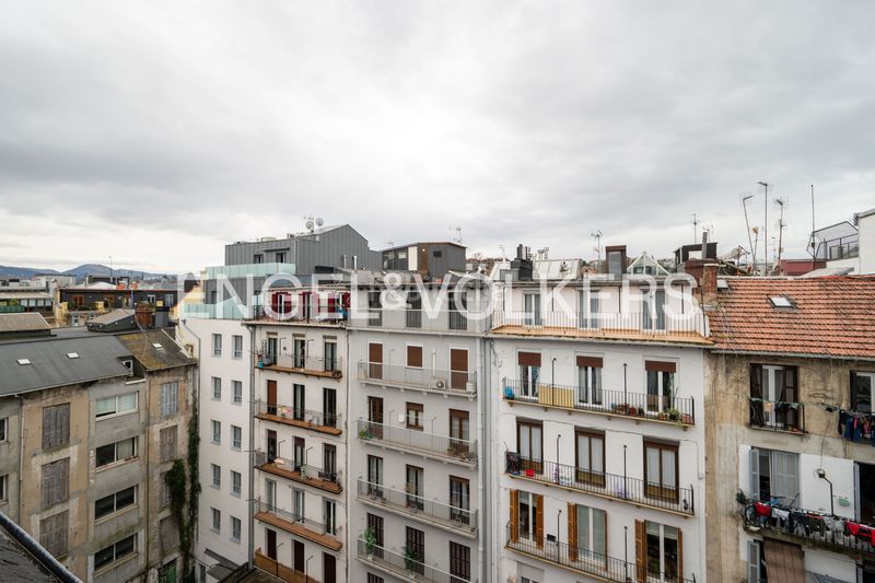 Foto 49fdd971-dea2-464d-b20d-9923e6b8bd84. Dúplex amb calefacció a Área Romántica Donostia - San Sebastián