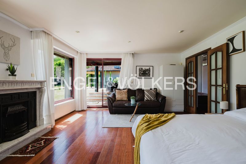 Foto 55897d2e-75f3-4bc7-a50d-74bdb946ef6a. Casa amb calefacció aparcament piscina a Hondarribia