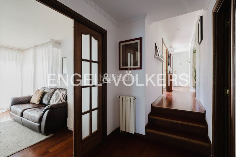 Foto b41b7e83-4e03-4bf7-a138-3357ea776d0d. Casa amb calefacció aparcament piscina a Hondarribia