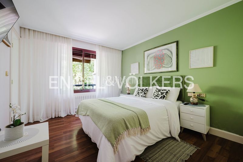Foto be9d0de7-1c87-4ec2-96a4-c5c45f3f10d9. Casa amb calefacció aparcament piscina a Hondarribia