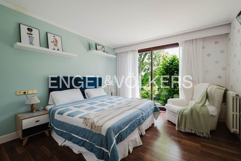 Foto d802a892-077c-45bc-8491-f167eb0f3b7e. Casa amb calefacció aparcament piscina a Hondarribia
