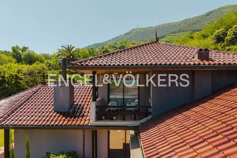 Foto e8088eda-d598-4eeb-9fa8-5974d5ee256a. Casa amb calefacció aparcament piscina a Hondarribia