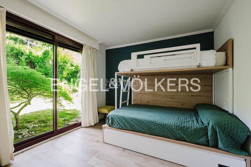 Foto f1b5f649-d10c-4708-948d-7c35c365e30f. Casa amb calefacció aparcament piscina a Hondarribia
