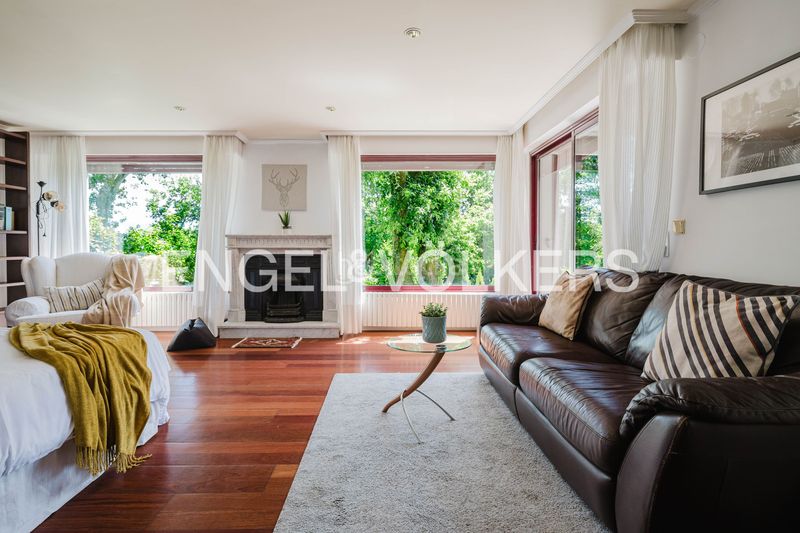 Foto ff9003fd-3d16-4f08-88d9-90a334ff6457. Casa amb calefacció aparcament piscina a Hondarribia