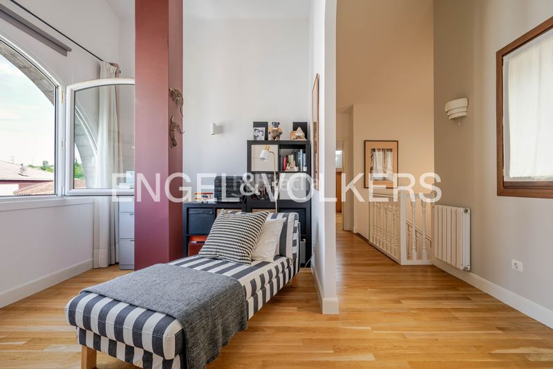 Foto 04dfcbf8-06b7-463c-a035-47629de303c1. Duplex avec chauffage dans Urnieta