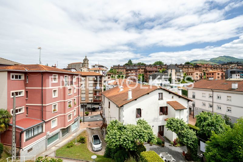 Foto 58ddfcb3-221d-4499-a123-7288d65c9c72. Duplex avec chauffage dans Urnieta