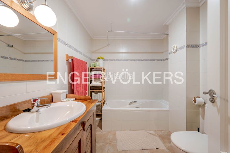 Foto 5d979126-aa94-40c6-8e5d-03b5ddd875b6. Duplex avec chauffage dans Urnieta