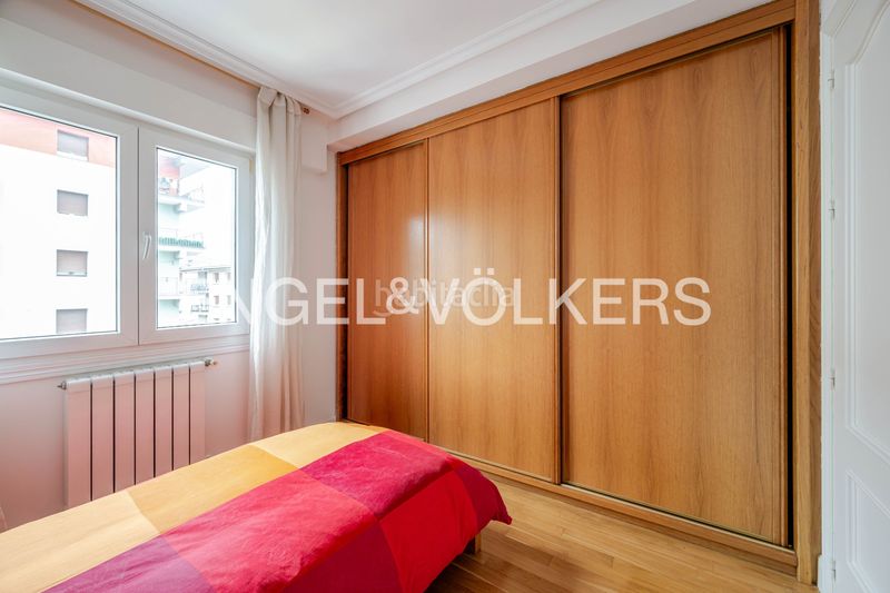 Foto b6d0ac32-e347-4b1a-8647-939a5da44f39. Duplex avec chauffage dans Urnieta