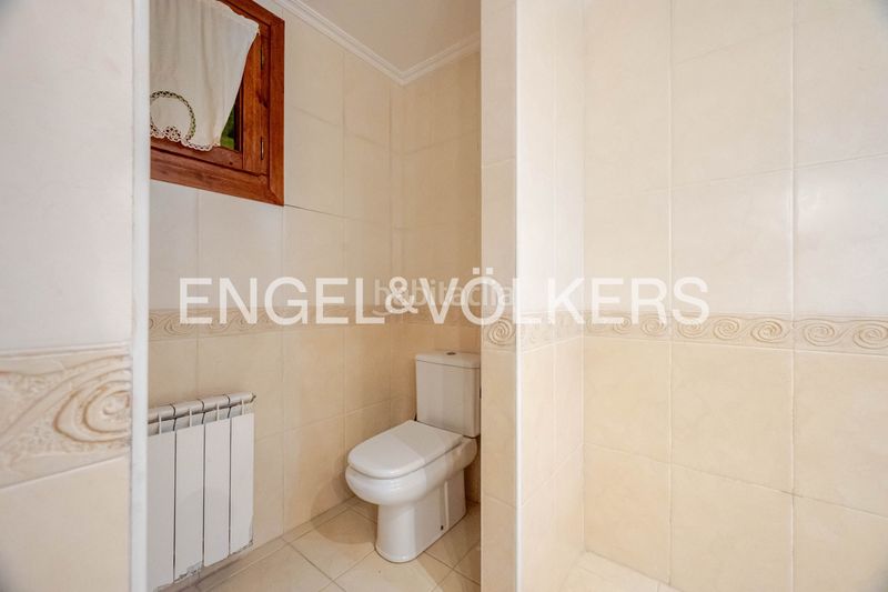 Foto 1b7d8059-8912-47b7-a620-8b29ff0a269f. Casa amb calefacció a Urnieta