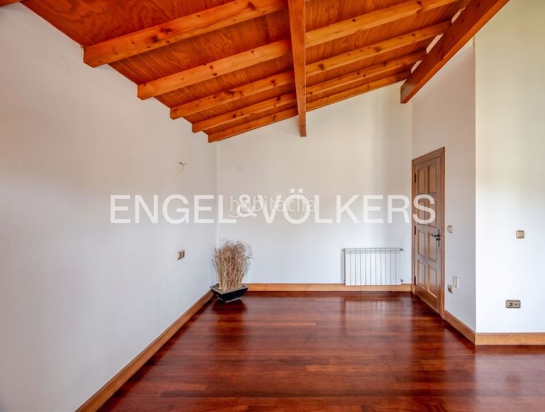 Foto 9285d64d-3931-4998-92e0-27c54ec71b59. Casa amb calefacció a Urnieta