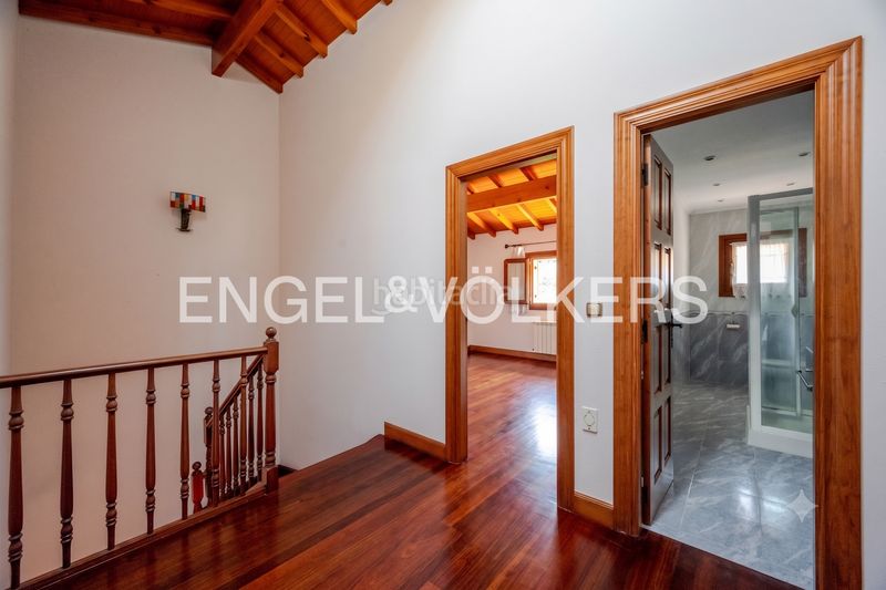 Foto aa57ae10-6cb4-4b10-b4e3-708c8817a14b. Casa amb calefacció a Urnieta