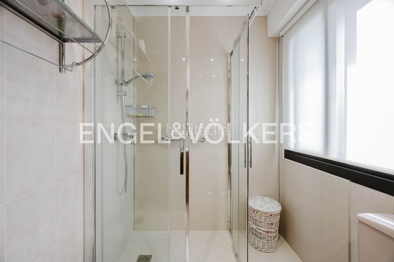 Foto 0eec61e8-0929-4646-8aac-85423bd85b53. Casa amb calefacció aparcament piscina a Loiola Donostia - San Sebastián