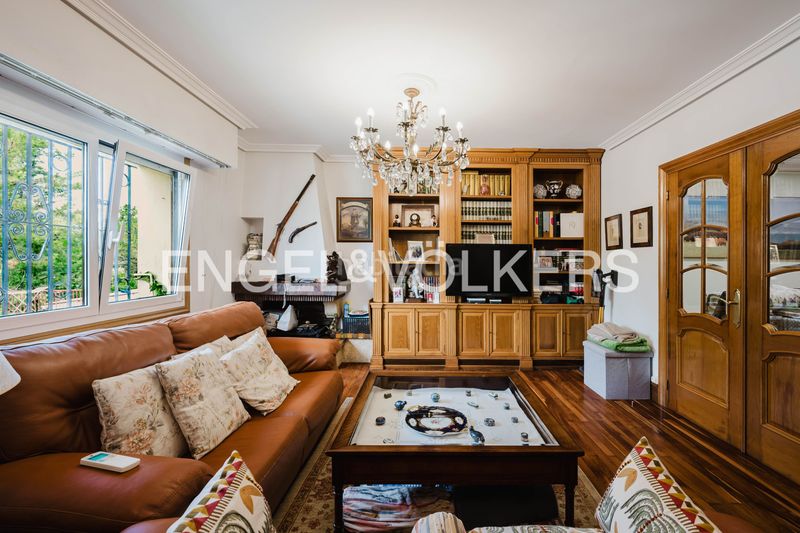 Foto 41d0b834-3501-4cc5-a410-e14952cff07d. Casa amb calefacció aparcament piscina a Loiola Donostia - San Sebastián