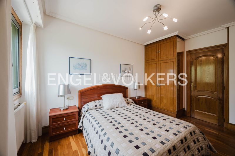 Foto c7b00944-779a-4aaa-a05e-cbc841964ee1. Casa amb calefacció aparcament piscina a Loiola Donostia - San Sebastián
