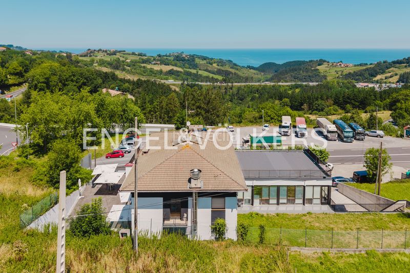 Foto 71829f29-de9e-4939-9c86-c9b420b284a9. Maison avec chauffage parking dans Deba