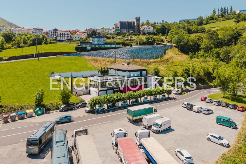 Foto f87ef3e7-8bca-4a6a-9c9e-c11adda9030a. Maison avec chauffage parking dans Deba