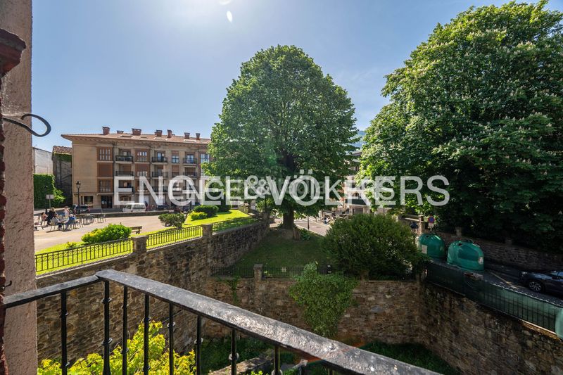 Foto 4dffc0ea-82ab-4d84-a628-9ae2bae60593. Casa amb calefacció aparcament a Oñati