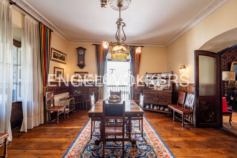 Foto b23b8446-b08f-4f43-bfe0-12a7a73b8d5e. Casa amb calefacció aparcament a Oñati