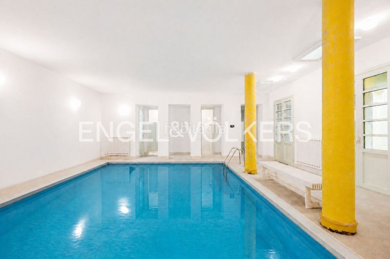 Foto 15cf5da3-fb81-4262-b9cb-a529e67bcb22. Casa con riscaldamento parcheggio piscina in Andoain