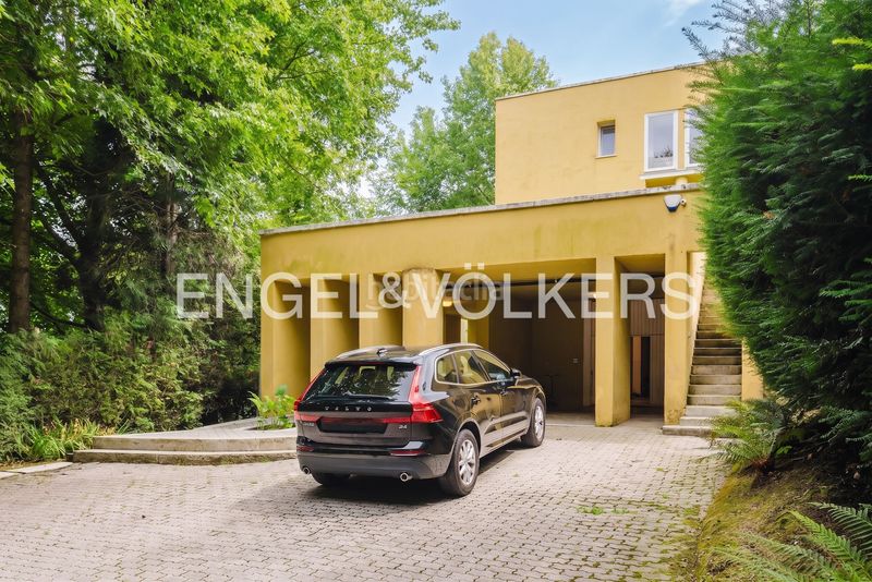 Foto 4b8d0cb6-6f22-4427-8cd2-e250e7800416. Casa con riscaldamento parcheggio piscina in Andoain