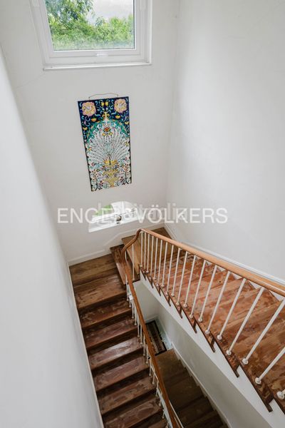 Foto b376d3f7-4898-407d-b8bc-f99631c55cad. Casa con riscaldamento parcheggio piscina in Andoain