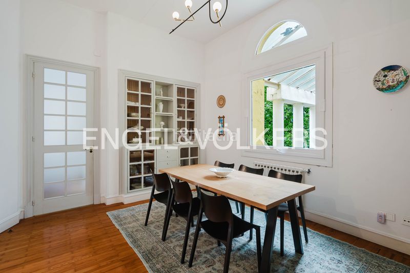 Foto cd32efdd-d54d-4714-99bd-29d9cfb46ff0. Casa con riscaldamento parcheggio piscina in Andoain