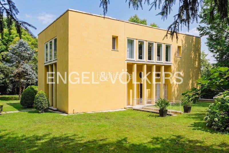 Foto dd6dab6e-14d4-4db9-9efc-55e4e0a6c85f. Casa con riscaldamento parcheggio piscina in Andoain