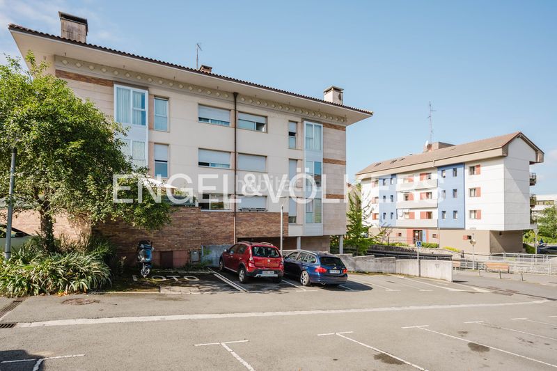 Foto 44b043fc-7853-4759-90f9-043387854923. Dúplex amb calefacció aparcament a Astigarraga