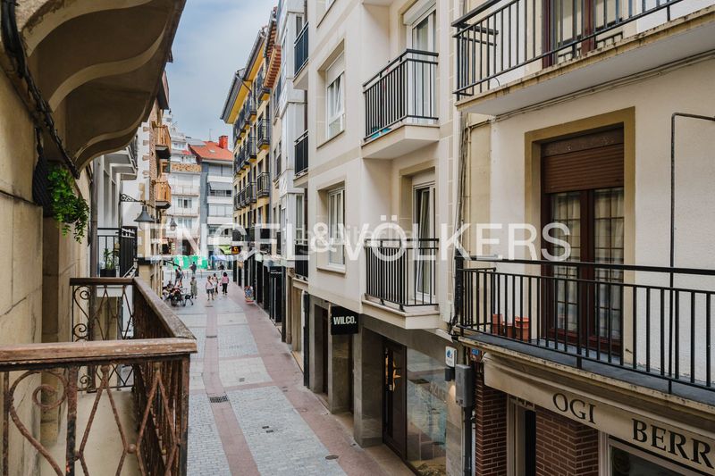 Foto 9a7426e1-2dfd-41c9-8ee4-8cf93c94f1b1. Pis amb calefacció a Zarautz