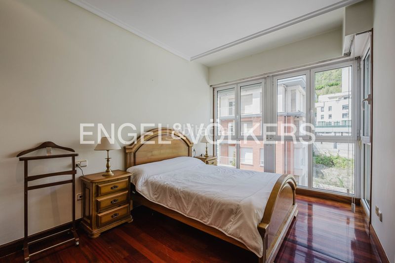 Foto 54d44e8e-17e8-4d98-a01a-3dd3ed0f0cc2. Flat with heating parking in Eibar